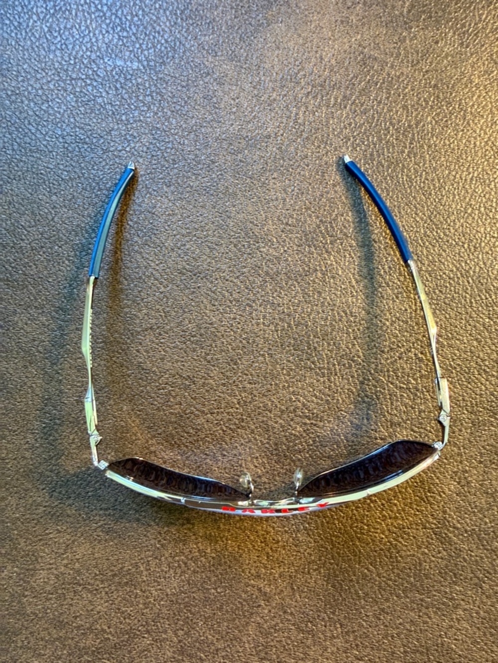 Oakley Team USA Olympic Sunglasses in Silver with Black Lenses 004061 - Picture 2 of 9